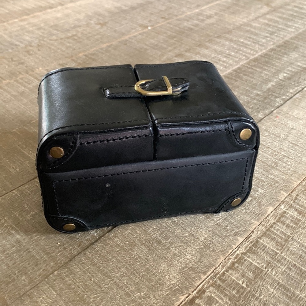 Small Leather Travel Jewelry Box